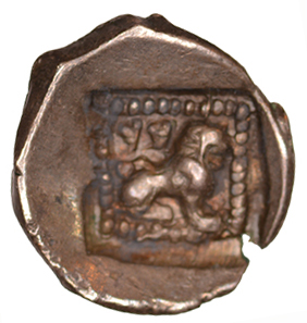 Οπισθότυπος 'SilCoinCy A1046, acc.no.: RP 248.8. Silver coin of king  of Kition . Weight: 0.38 g, Axis: 3h, Diameter: 9mm. Obverse type: Heracles head r. unbearded with  lion skin headdress. Obverse symbol: -. Obverse legend: - in -. Reverse type: Lion seated r.. Reverse symbol: -. Reverse legend: bl in Phoenician. '-', 'Catalogue de la Collection de Luynes: monnaies grecques'.
