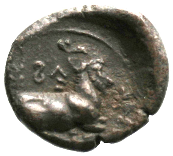 Reverse 'SilCoinCy A1854, acc.no.: . Silver coin of king Evagoras I of Salamis 411 - 374 BC. Weight: 3.09g, Axis: 7h, Diameter: 16mm. Obverse type: Heracles seated r. on rock holding club and corn of abondance. Obverse symbol: -. Obverse legend: e-u-wa in Cypriot syllabic. Reverse type: Ram lying r.. Reverse symbol: -. Reverse legend: pa-si-le-wo in Cypriot syllabic.